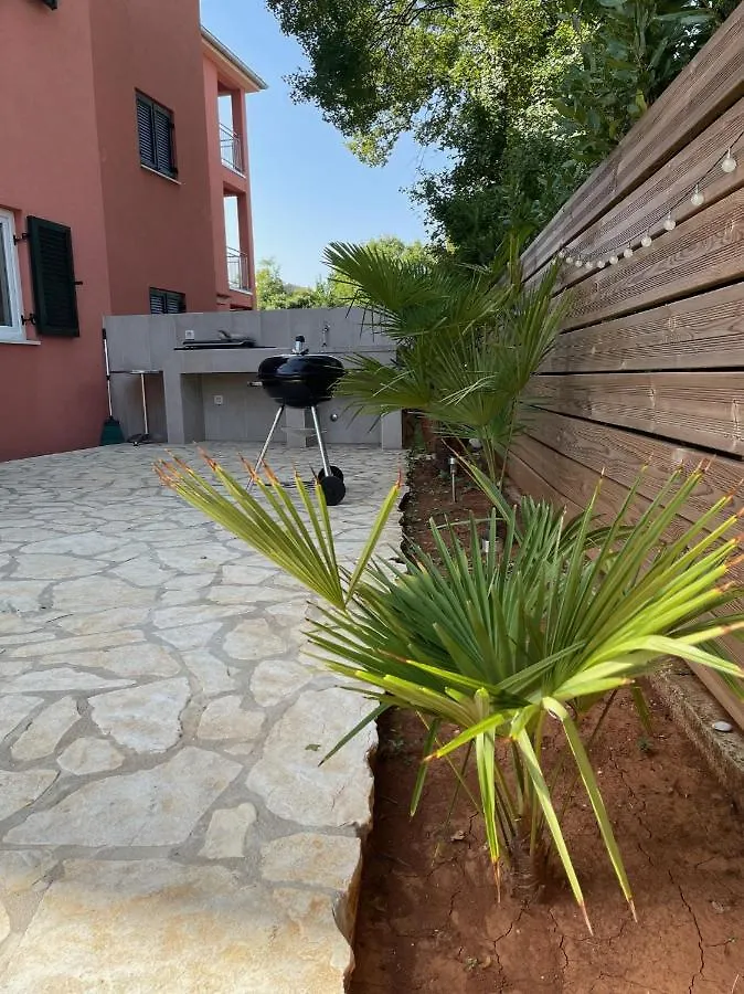 Holiday home Apolina Malinska Villa